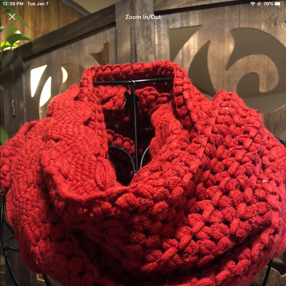 Cable Knit Infinity Scarf with Sequence